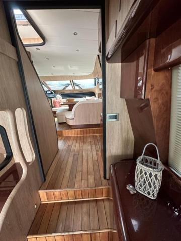 ホテル Motoryacht 21 Avec Equipage バルセロナ エクステリア 写真